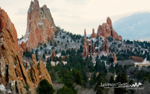 Another White Christmas at Garden of the Gods